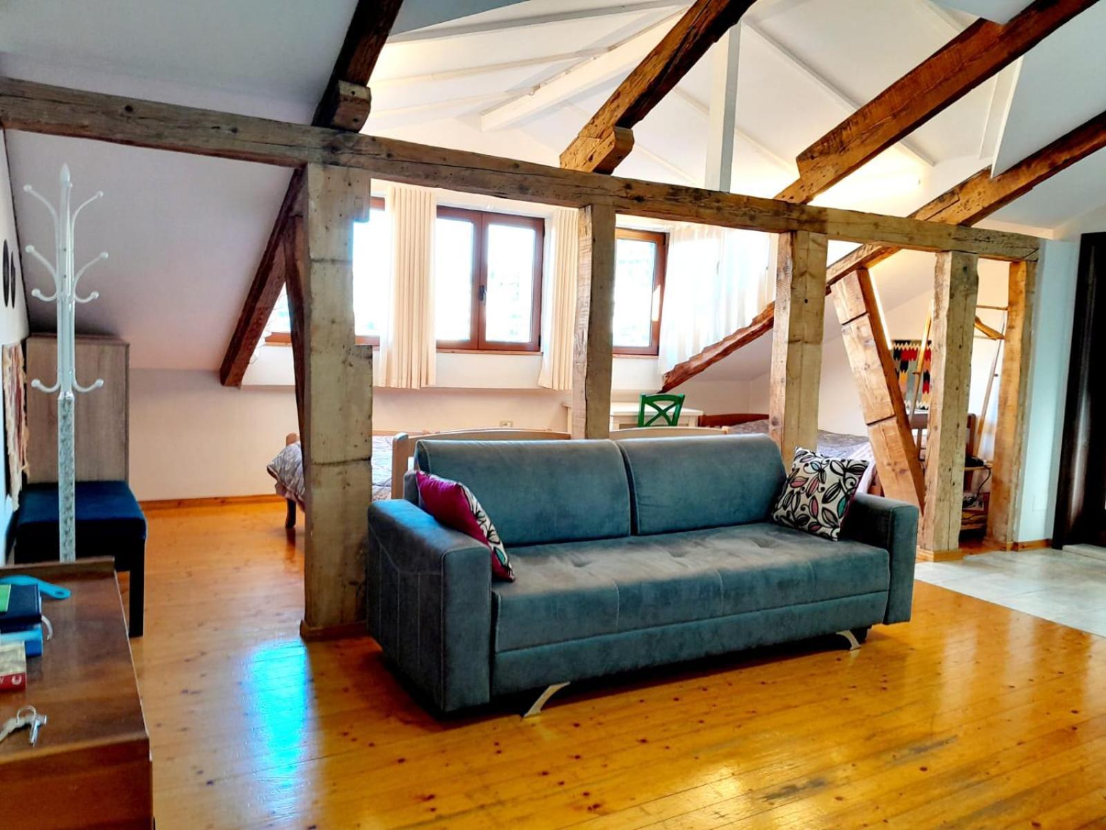 Central Loft Tiranë Luaran gambar